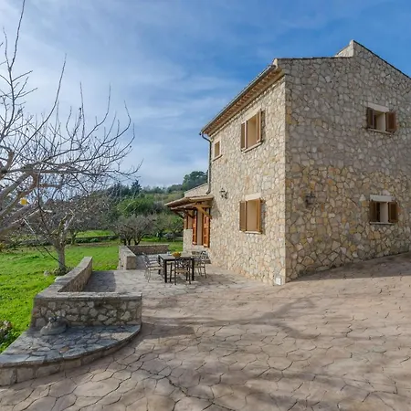 Yourhouse Son Sant Joan בית נופש